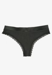 Ciemnozielone Majtki Stringi z Bawełny z Ozdobną Gumką i Koronką Torstia. Zielone stringi Born2be, z aplikacjami, z bawełny. Za 4.99 zł.