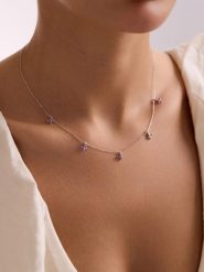 Lodie Silver Srebrny naszyjnik z elementami ozdobnymi - dł. 42 cm rozmiar: onesize. Szare naszyjniki damskie Lodie Silver, z cyrkonią, srebrne. Za 113.99 zł.