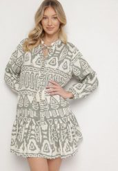 Zielona Wiskozowa Sukienka w Etniczny Wzór o Rozkloszowanym Kroju z Wiązaniem Nalpio. Zielone sukienki damskie Born2be, bez wzorów, z materiału, eleganckie, bez ramiączek. Za 129.99 zł.