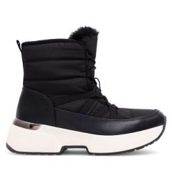 Botki DeeZee. Czarne botki damskie DeeZee, bez obcasa, na koturnie, bez zapięcia. Za 89.99 zł.