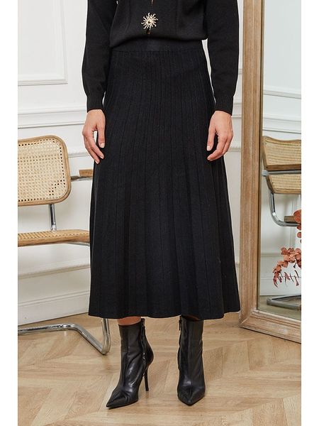 Joséfine Spódnica "Boniz" w kolorze czarnym rozmiar: M. Czarne spódnice damskie Joséfine, na co dzień, m, bez wzorów, maxi. Za 153.71 zł.