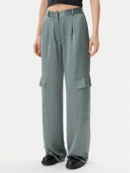HUGO Spodnie materiałowe Hanira-1 50530080 Zielony Relaxed Fit. Zielone spodnie materiałowe damskie Hugo, bez wzorów, z materiału. Za 519.99 zł.