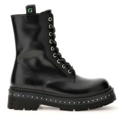 Botki Guess. Czarne botki damskie Guess, bez obcasa, na płaskiej podeszwie, bez zapięcia. Za 419.99 zł.