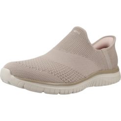 Buty SKECHERS SLIP-INS VIRTUE - SLEEK Jasnobrązowy. Brązowe obuwie trekkingowe damskie Skechers, z tkaniny, bez zapięcia. Za 333.99 zł.