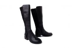 RIEKER Z9564-00 black, kozaki damskie. Czarne kozaki damskie Rieker, na zimę, bez obcasa, na obcasie, bez zapięcia. Za 499.90 zł.