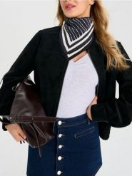 Prążkowana chusta w paski - czarny. Czarne chusty damskie Sinsay, bez wzorów, prążkowane. Za 15.99 zł.