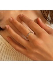 Les Petites Précieuses Srebrny pierścionek z szafirem rozmiar: 54. Niebieskie pierścionki damskie Les Petites Précieuses, z szafirem, srebrne. Za 140.53 zł.
