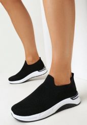 Czarne Krótkie Buty Sportowe z Elastyczną Cholewką Myanmia. Czarne obuwie sportowe casual damskie Born2be, bez zapięcia. Za 44.99 zł.