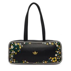Torebka adidas. Czarne torebki klasyczne damskie Adidas, bez dodatków. Za 239.99 zł.