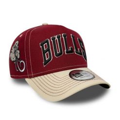 Czapka baseballowa Chicago Bulls New Era 9Forty City Icon. Czerwone czapki z daszkiem damskie New Era, bez wzorów. Za 223.00 zł.