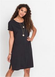 Sukienka T-shirtowa oversize. Czarne sukienki damskie bonprix, bez wzorów, bez ramiączek. Za 67.99 zł.