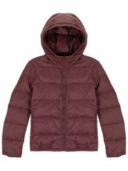 Wrangler Kurtka pikowana w kolorze bordowym rozmiar: S. Czerwone kurtki damskie Wrangler, s, bez wzorów, bez kaptura. Za 202.03 zł.
