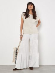 Apricot Bluzka w kolorze beżowym rozmiar: XS. Brązowe bluzki damskie Apricot, xs, bez wzorów, bez kołnierzyka, bez ramiączek. Za 69.99 zł.