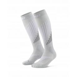 Długie skarpety kompresyjne dla kobiet z wełną Merino Core Run CEP. Szare skarpetki damskie CEP, bez wzorów, z elastanu. Za 199.00 zł.