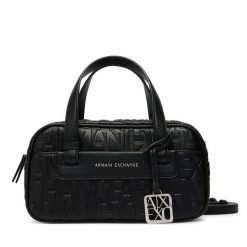 Torebka Armani Exchange. Czarne kuferki damskie Armani Exchange, bez wzorów, bez dodatków. Za 614.99 zł.