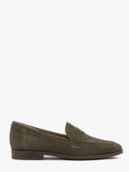 Zielone minimalistyczne mokasyny damskie. Zielone mokasyny damskie Ryłko, z materiału, z kwadratowym noskiem, bez obcasa. Za 379.99 zł.