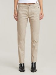 G-Star Spodnie chino w kolorze beżowym rozmiar: W31/L34. Brązowe spodnie materiałowe damskie G-Star, bez wzorów. Za 227.45 zł.