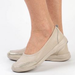Beżowe lekkie skórzane baleriny damskie Jezzi 3621. Brązowe balerinki damskie Jezzi, w ażurowe wzory, z jeansu. Za 179.00 zł.