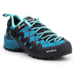Buty Salewa Ws Wildfire Edge W 61347-8736 czarne. Czarne obuwie trekkingowe damskie z materiału, bez zapięcia. Za 962.69 zł.