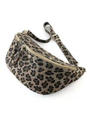 Marlon Skórzana saszetka w kolorze szarobrązowym - 50 x 20 x 15 cm rozmiar: onesize. Brązowe nerki i saszetki damskie Marlon, bez wzorów, z materiału. Za 302.35 zł.