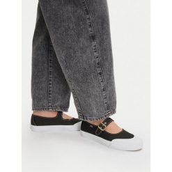 Baleriny Vans. Czarne balerinki damskie Vans, bez wzorów. Za 189.99 zł.