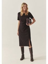 TATUUM Sukienka "Debora" w kolorze brązowym rozmiar: 38. Brązowe sukienki damskie TATUUM, bez wzorów, bez ramiączek. Za 217.23 zł.