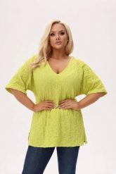Kimonowa bluzka Zaria o marszczonej teksturze - Limonkowa Energia PLUS SIZE XXL OVERSIZE. Zielone bluzki damskie Moda Size Plus Iwanek, l, bez wzorów, z bawełny, biznesowe, bez kołnierzyka, plus size, bez ramiączek. W wyprzedaży za 109.90 zł.