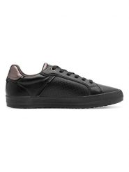 S.Oliver Sneakersy w kolorze czarnym rozmiar: 42. Czarne obuwie sportowe damskie S.Oliver, bez zapięcia. Za 123.25 zł.