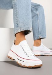 Biało-Czerwone Trampki na Platformie z Niską Cholewką Evalloria. Białe trampki damskie Renee, bez wzorów, z jeansu, przed kostkę, bez zapięcia. Za 89.99 zł.