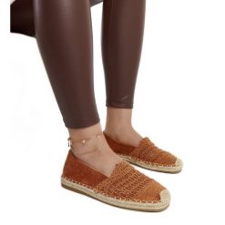 Brązowe ażurowe espadryle Gordana. Brązowe espadryle damskie w ażurowe wzory, bez obcasa. Za 81.83 zł.