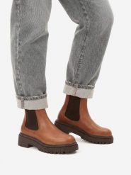 G-Star Raw Sztyblety EO-DAMLA-25FW26 Brązowy. Brązowe botki damskie G-Star, ze skóry, retro, bez obcasa, na płaskiej podeszwie, bez zapięcia. Za 479.99 zł.