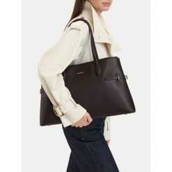 Torebka GINO ROSSI. Brązowe shopper bag Gino Rossi, bez wzorów, bez dodatków. Za 279.99 zł.