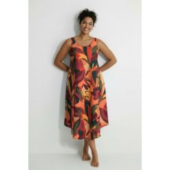 Damskie Sukienka midi liście krój trapezowy okrągły dekolt bez rękawów. Czerwone sukienki damskie Ulla Popken, bez wzorów, z materiału, sportowe, bez ramiączek. Za 279.99 zł.