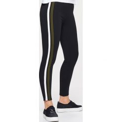 Legginsy z lampasem - Czarny. Czarne legginsy damskie Cropp. Za 59.99 zł.