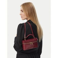 Torebka MICHAEL Michael Kors. Czerwone kuferki damskie MICHAEL Michael Kors, bez wzorów, bez dodatków. Za 989.99 zł.