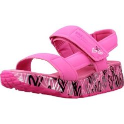 Sandały SKECHERS 314094L Rose. Czerwone sandały damskie Skechers, bez wzorów, z syntetyku, bez obcasa, bez zapięcia. Za 174.99 zł.