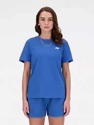 New Balance Koszulka w kolorze niebieskim rozmiar: XS. Niebieskie bluzki damskie New Balance, xs, bez wzorów, z bawełny, bez kołnierzyka, bez ramiączek. Za 57.06 zł.