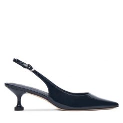 Czółenka Stuart Weitzman. Niebieskie czółenka damskie Stuart Weitzman, bez wzorów, bez obcasa. Za 1,999.00 zł.