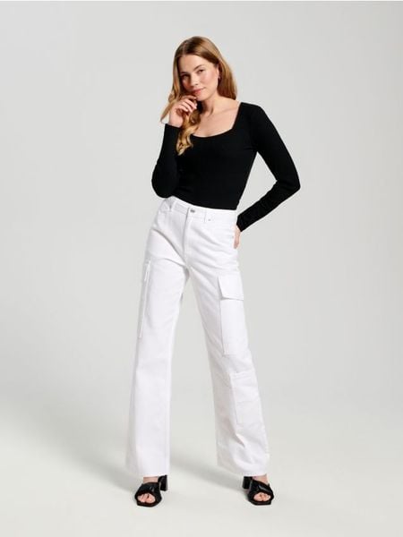 Jeansy wide leg high waist - biały. Białe jeansy damskie Sinsay, z podwyższonym stanem. Za 99.99 zł.