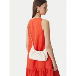 Torebka Furla. Białe torebki klasyczne damskie Furla, bez dodatków. Za 1,179.00 zł.