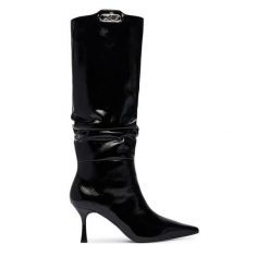 Kozaki KARL LAGERFELD. Czarne kozaki damskie KARL LAGERFELD, bez obcasa, na szpilce, bez zapięcia. Za 1,449.00 zł.