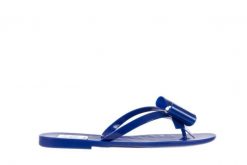 Japonki T&G Fashion 22-123 Blue, Granat, Guma - 37. Niebieskie klapki damskie TG, z aplikacjami, z gumy, bez obcasa, bez zapięcia. W wyprzedaży za 26.10 zł.