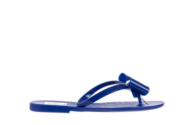 Japonki T&G Fashion 22-123 Blue, Granat, Guma - 37. Niebieskie klapki damskie TG, z aplikacjami, z gumy, bez obcasa, bez zapięcia. W wyprzedaży za 26.10 zł.