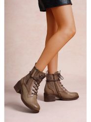 Foreverfolie Botki w kolorze beżowym rozmiar: 38. Brązowe botki damskie Foreverfolie, eleganckie, bez obcasa, bez zapięcia. Za 152.99 zł.