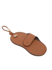 MICHAEL Michael Kors Etui na okulary 32S6GTVK0L Brązowy. Brązowe okulary przeciwsłoneczne damskie MICHAEL Michael Kors. Za 342.99 zł.