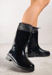 Czarne Kalosze z Lakierowanym Wykończeniem i Ściągaczem Egdula. Czarne kalosze damskie Renee, bez wzorów, z jeansu. Za 99.99 zł.