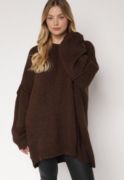 Brązowy Sweter z Wiskozą i Wełną o Kroju Nietoperza Fedella. Brązowe swetry klasyczne damskie Born2be, z jeansu, bez kołnierzyka. Za 199.99 zł.