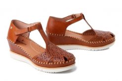 PIKOLINOS Aguadulce W3Z-1629 brandy, sandały damskie. Brązowe sandały damskie Pikolinos, bez wzorów, bez obcasa, bez zapięcia. Za 501.42 zł.