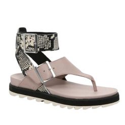 Sandały turystyczne damskie Sorel Roaming. Czerwone sandały damskie Sorel, bez wzorów, bez obcasa, bez zapięcia. W wyprzedaży za 193.00 zł.