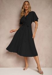 Czarna Sukienka Wiązana w Talii z Plisowaniem na Dole Dorseki. Czarne sukienki damskie Renee, bez wzorów, eleganckie, bez ramiączek. W wyprzedaży za 47.99 zł.
